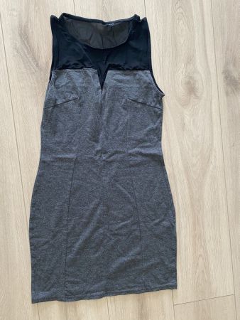 Graues Kleid mit Schwarz Gr. S neuw. Business Chic