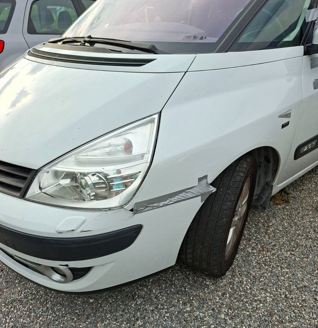 Renault Automobili: Renault Espace 2.0 T als Ersatzteilspender – Usato da Quarten venduto da Kristalllicht 2