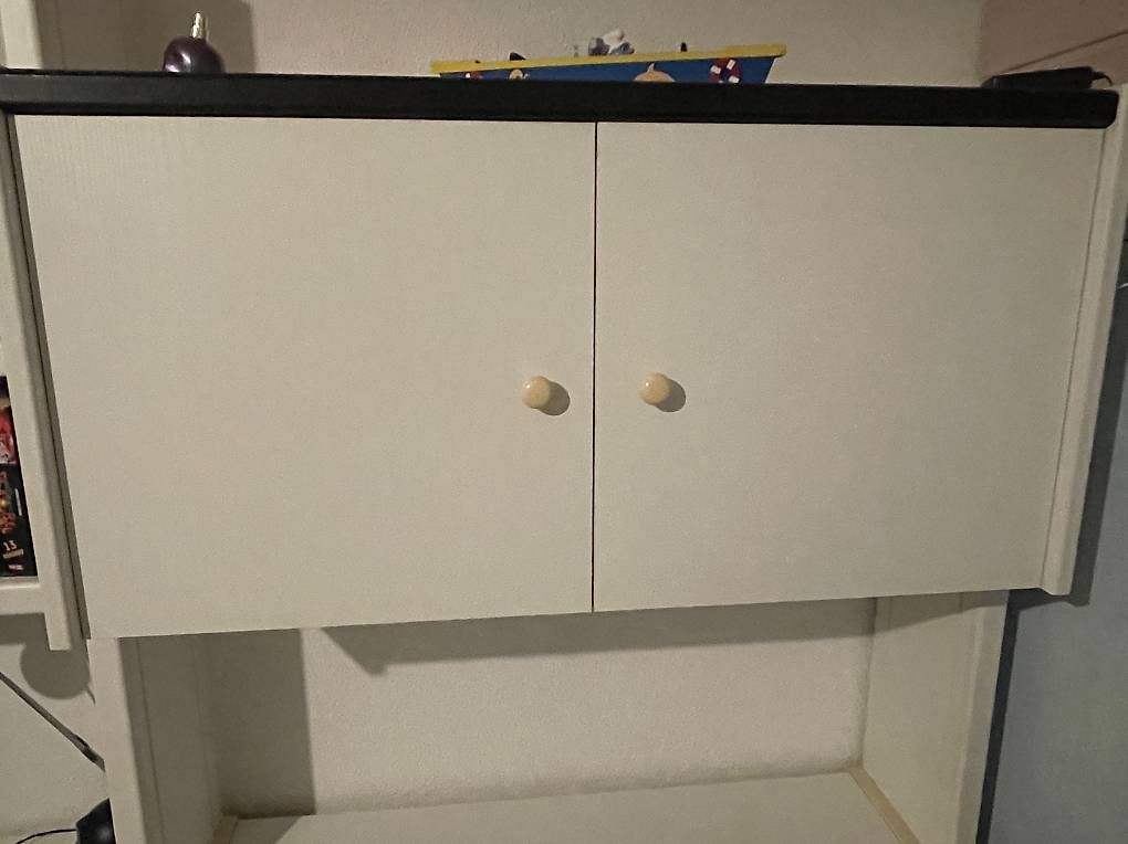 Schränke: Schrank, Seitenregal, Kommode – Gebraucht aus Hindelbank von Clma 3