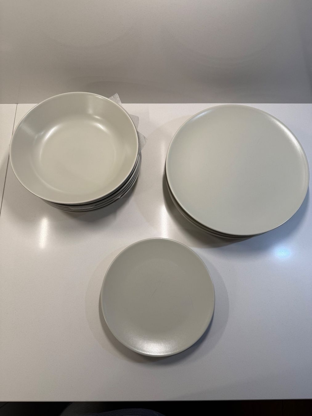 Ikea Set di piatti: IKEA FÄRGKLAR Set piatti, 14 pezzi, come nuovi – Usato da Paradiso venduto da Jamming____ 3