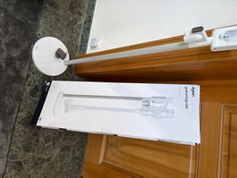 Dyson Freistehende Ladestation mit Multi-Zubehörhalter