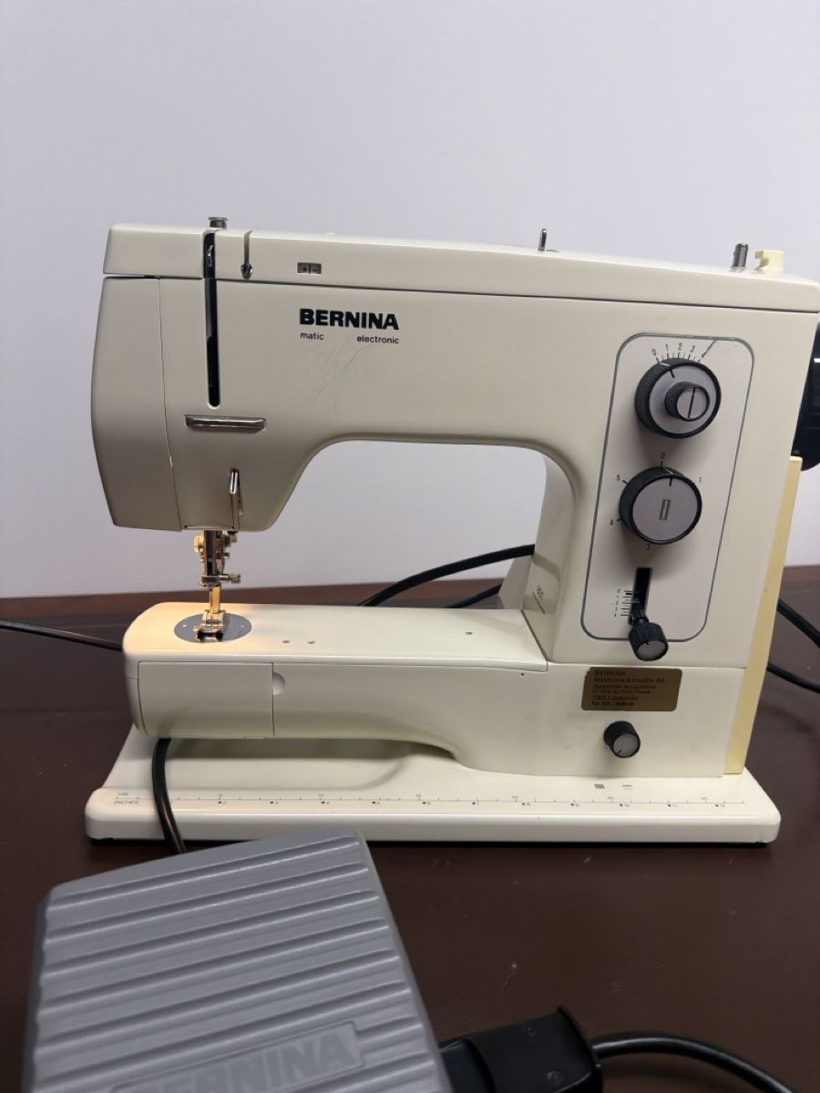 Bernina Macchine da cucire: Machine à coudre Bernina 801 Matic Electronic – Usato da Bôle venduto da K200C 8