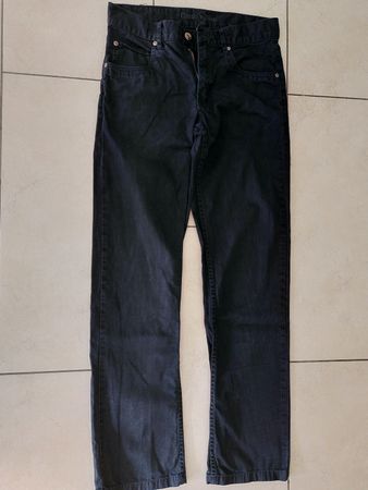 DÜNNE SCHWARZE JEANS FÜR JUNGEN GR.158