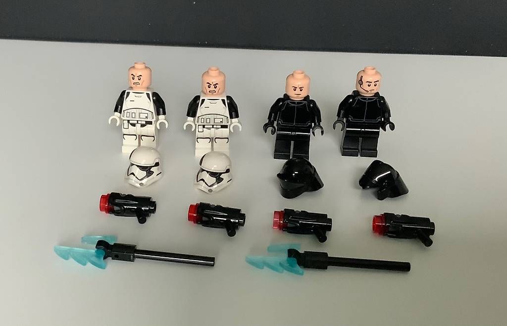 Jouets: First Order Specialists BATTLEPACK Lego Star Wars 75197 – D'occasion à Winterthur par mil_gz87 1