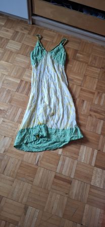 Robe d'été imprimée verte et blanche taille unique