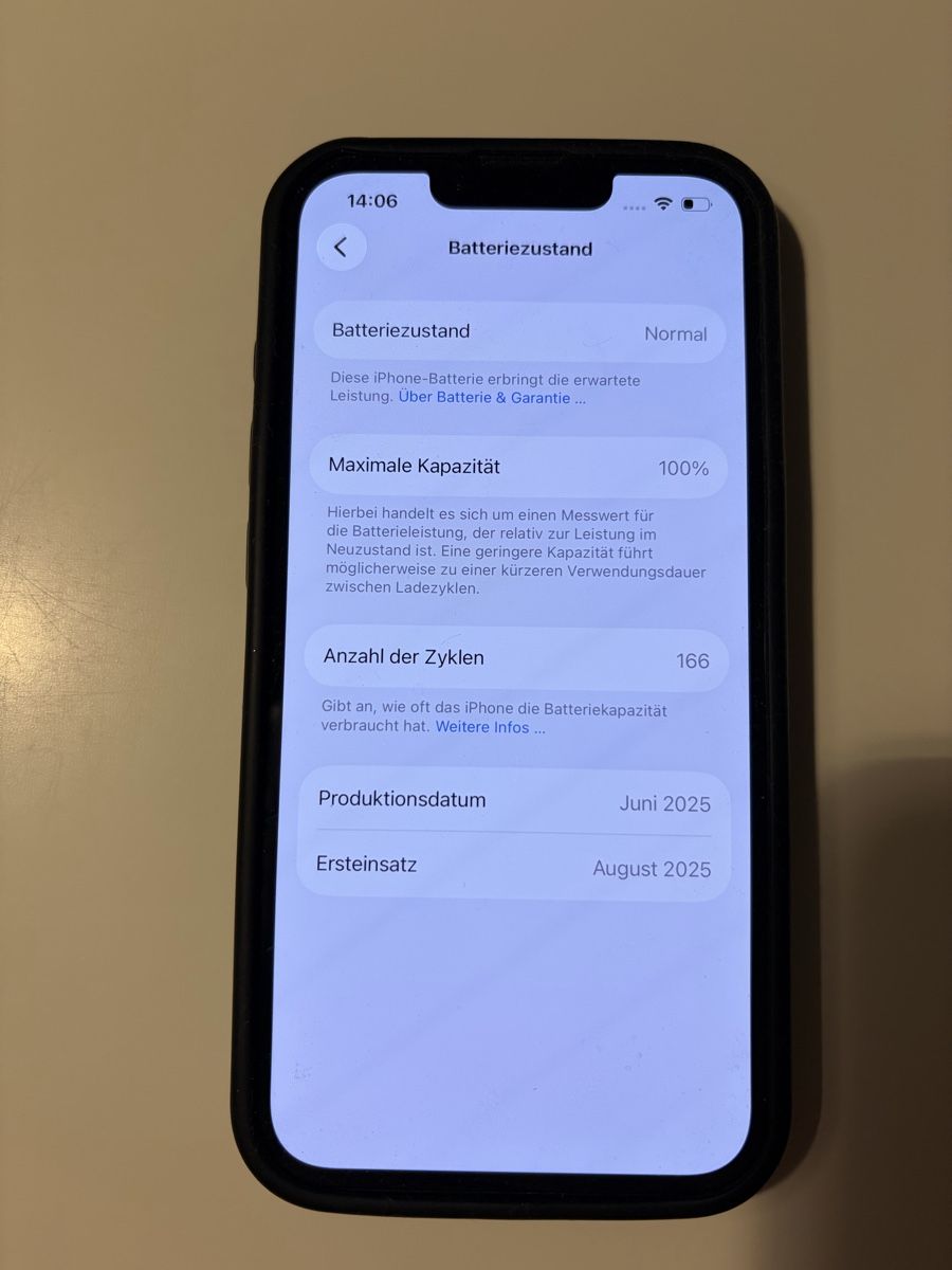 Apple Telefoni cellulari / Smartphones: iPhone 16e schwarz 128 GB – Usato da Altnau venduto da kurvenmuehle 2