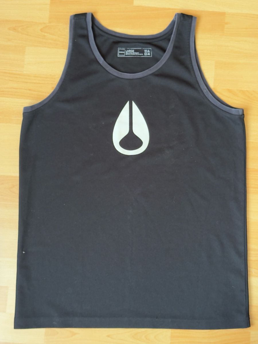 Tops: Surfer Tanktop NIXON – Gebraucht aus Dornach von culemorej