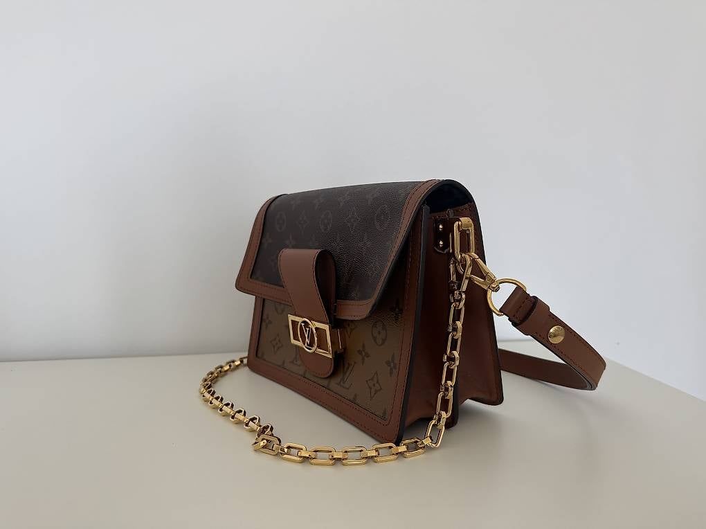 Borse da donna: Louis Vuitton Dauphine MM Monogram – Usato da Basel venduto da Ohschaumal 1