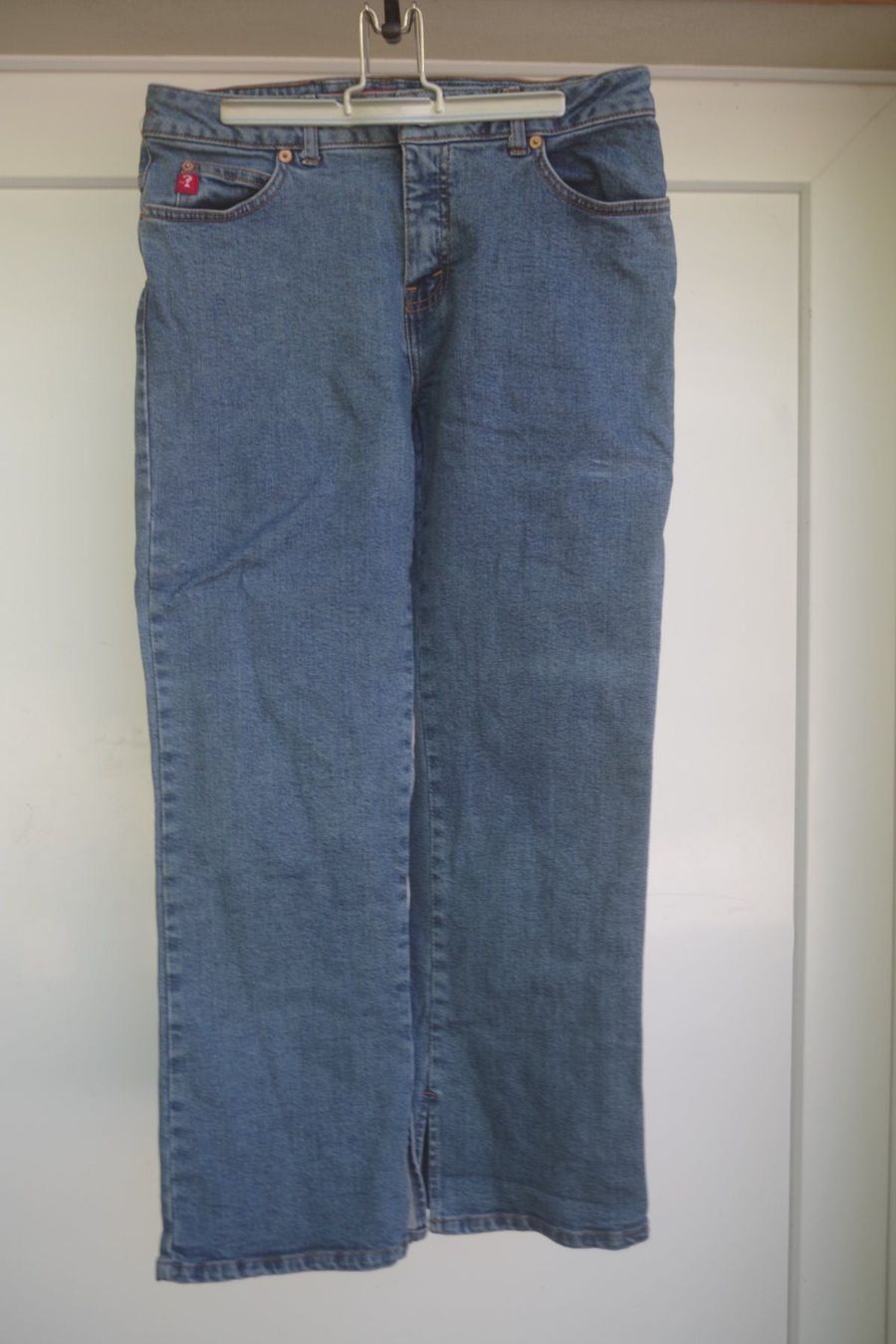 Guess Jeans: Guess Jeans stretch  T. 38 – Gebraucht aus Fully von Minouchka