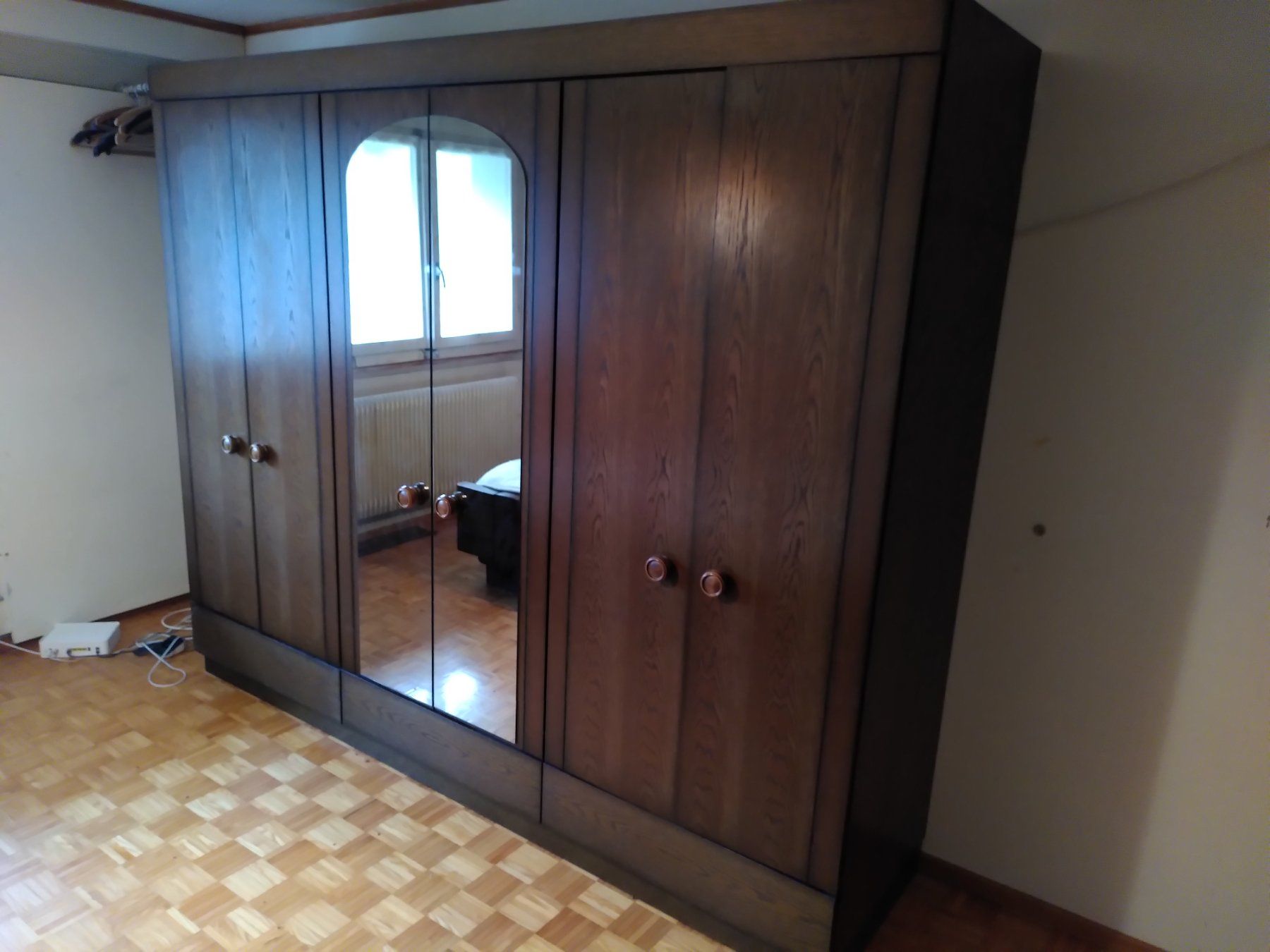 Armadi: Kleiderschrank – Usato da Winterthur venduto da goldenoscar