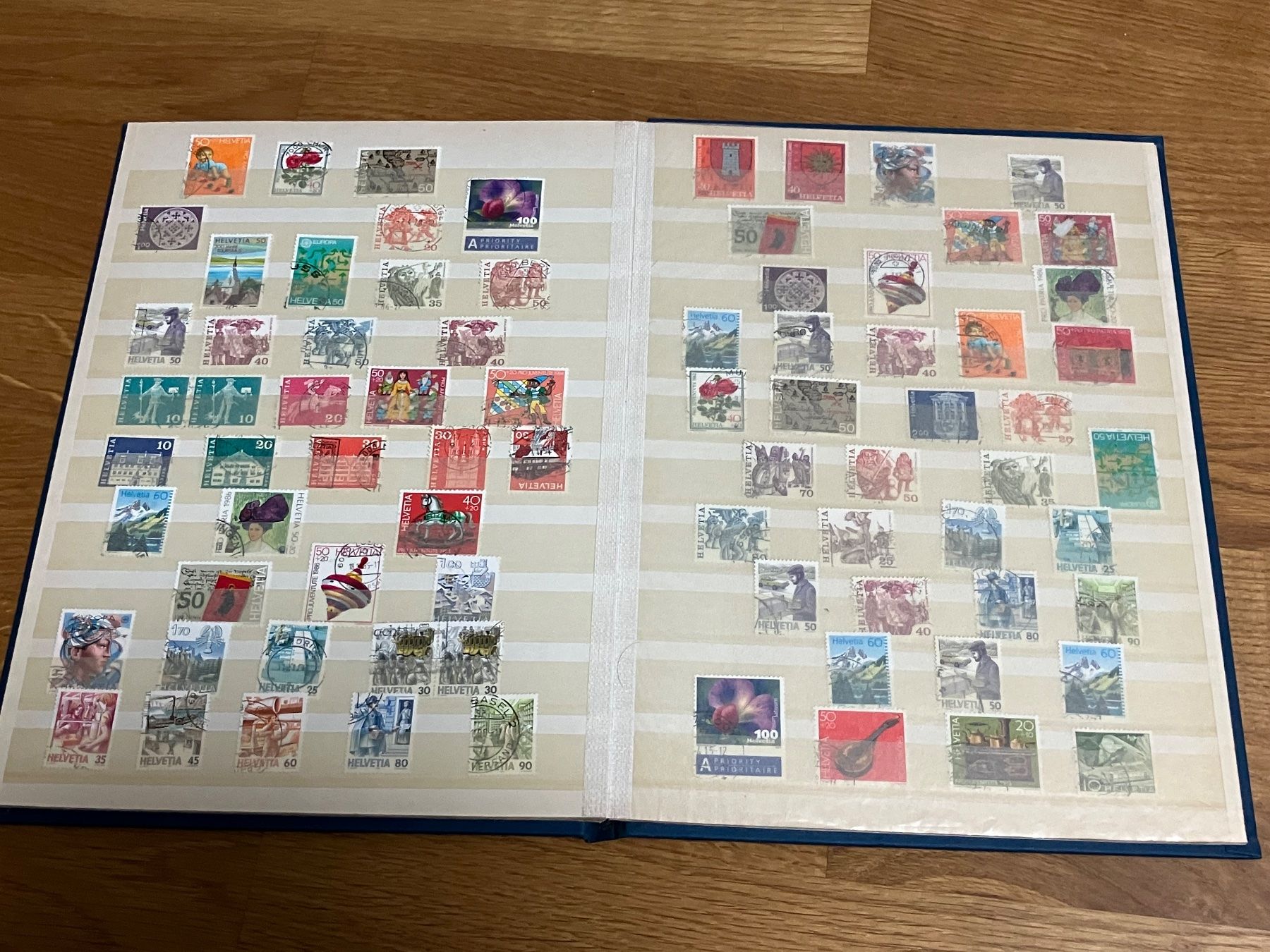 Album: Schweiz Briefmarken Album – Usato da Riehen venduto da vernizi 6