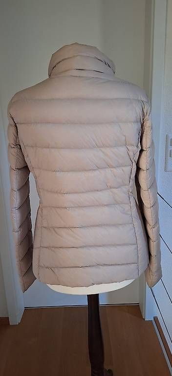 Jacken: Neuwertige Steppjacke - 42 – Gebraucht aus Milken von Dnybe 2