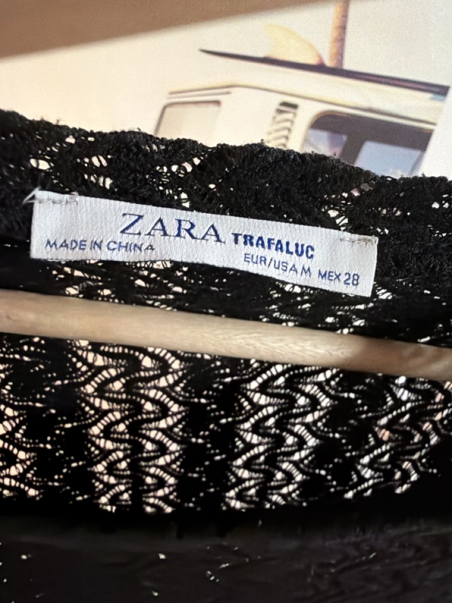 Zara Pullover & Sweatshirts: Damen Pullover schwarz Grösse M ZARA – Gebraucht aus Känerkinden von melbaumg 2