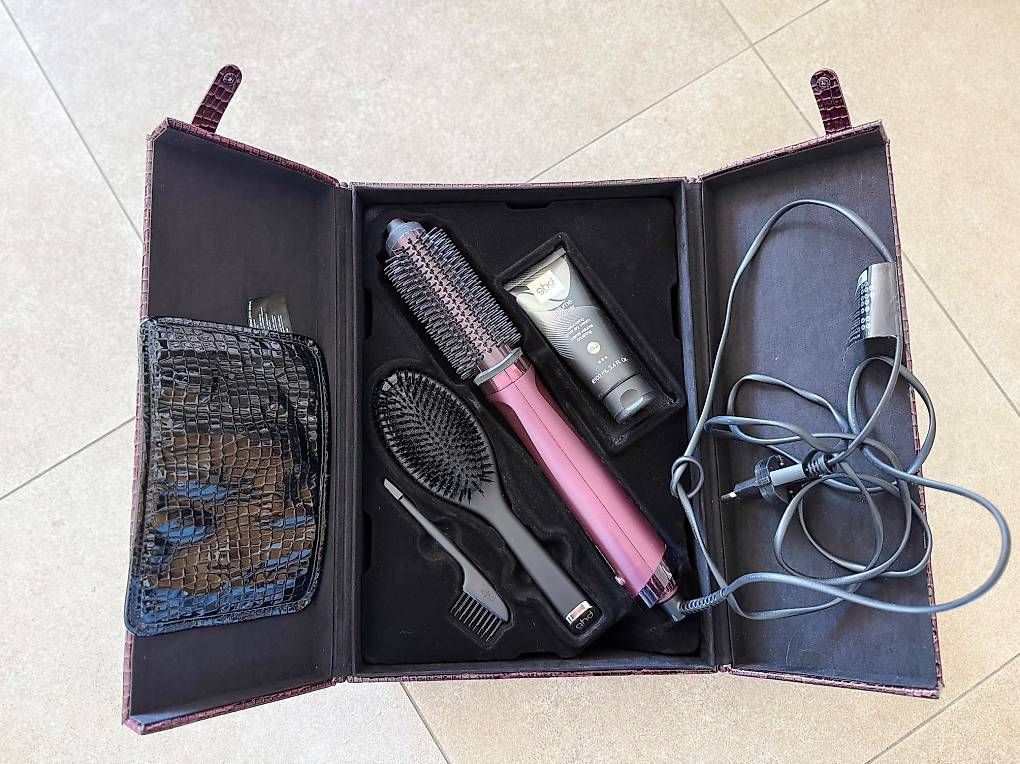 Accessori per capelli: Coffret Duet Blowdry Collection Cherry Chic – Usato da La Conversion venduto da solene05 1