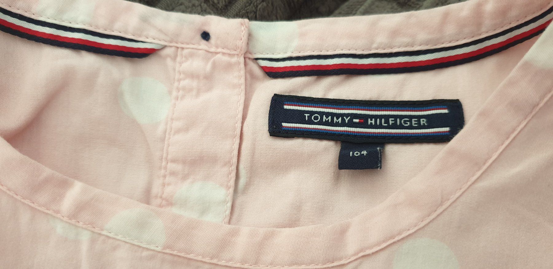 Tommy Hilfiger Camicette, T-shirt & Top: Blusen Kleid Tommy Hilfiger – Nuovo (secondo la descrizione) da Clarens venduto da fur_bxq2 6