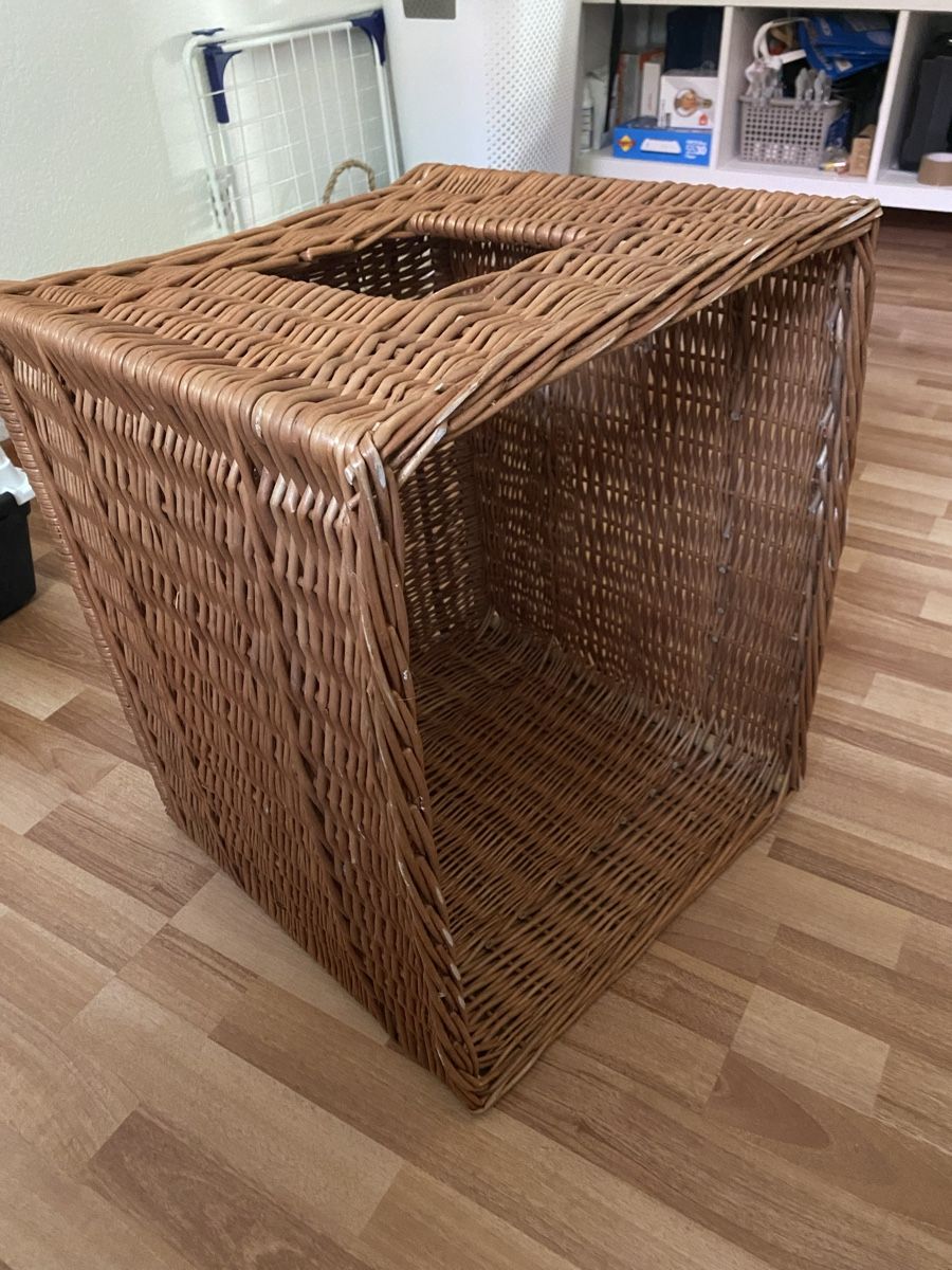 Niches, paniers: Hunde oder Katzen Korb/Versteck/Box – D'occasion à Winterthur par Frida70 1
