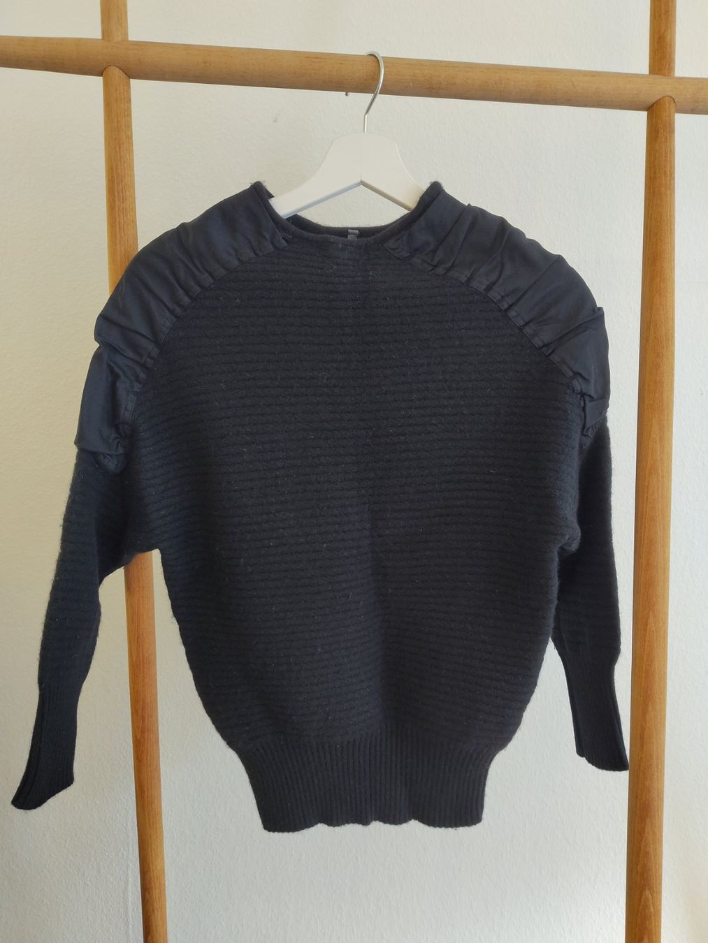 Maglioni & Felpe: Pullover / Silent Damir Doma / Damen S – Usato da St. Gallen venduto da swi_dnw5 1