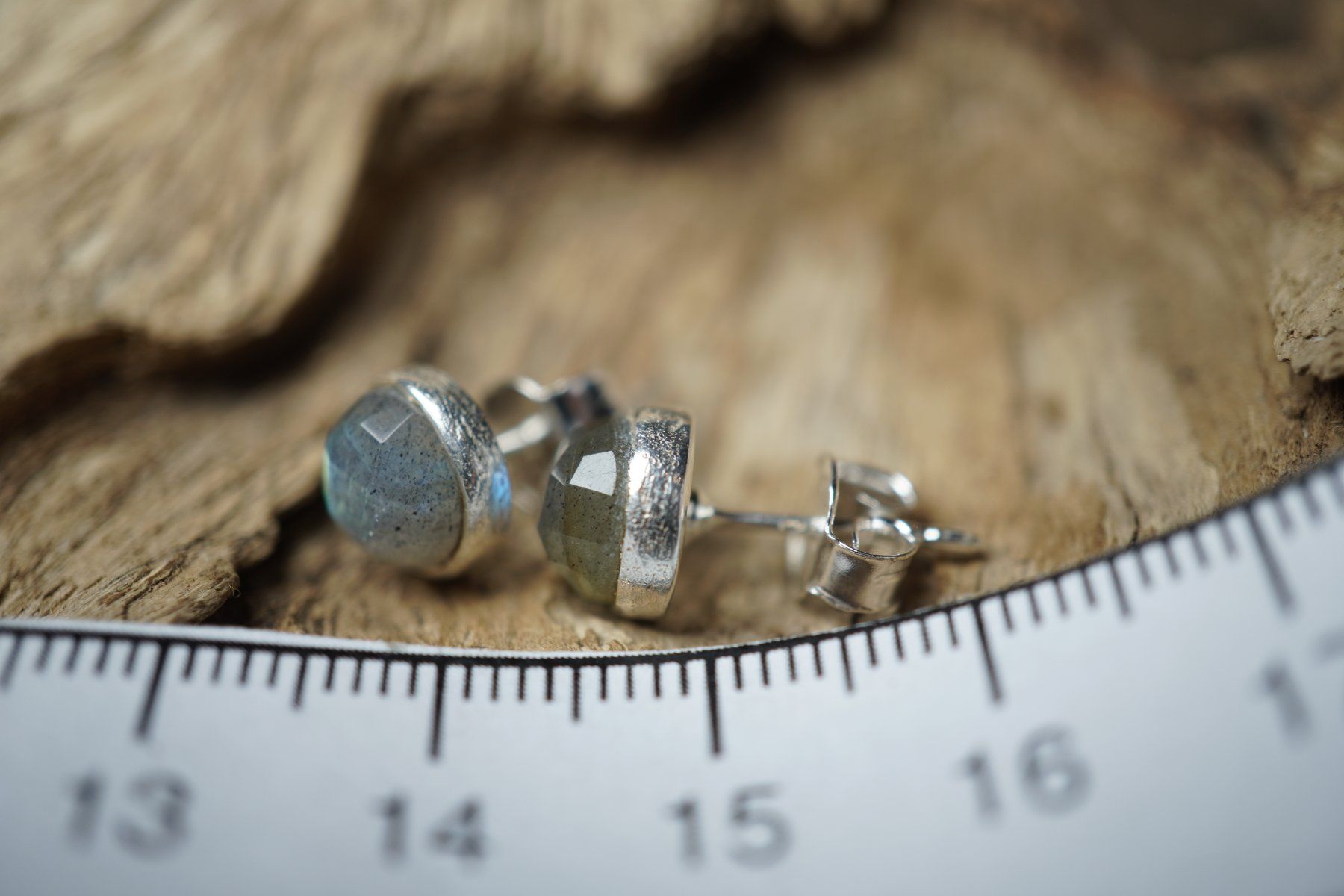 Orecchini pendenti & Orecchini a lobo: Labradorit  8mm    Edel Ohrstecker     925 Silber – Nuovo e nell'imballaggio originale da Balgach venduto da top_silver 1