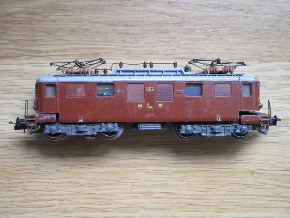 Trix 3 rails rare motrice électrique HO BLS 255 complète