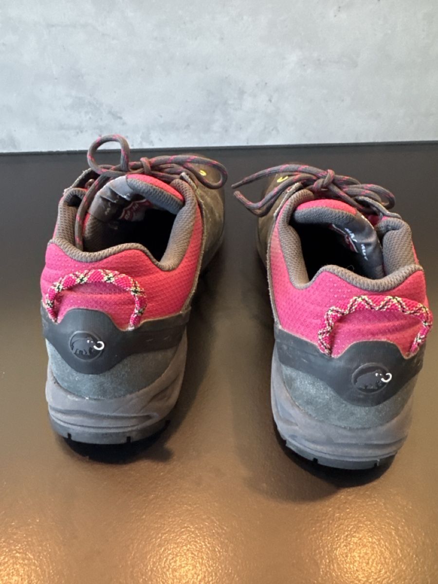 Mammut Scarpe da donna: Aktion * Mammut Wanderschuhe, 39 1/3, neuwertig – Usato da Grüt (Gossau ZH) venduto da Minnymaus2 3