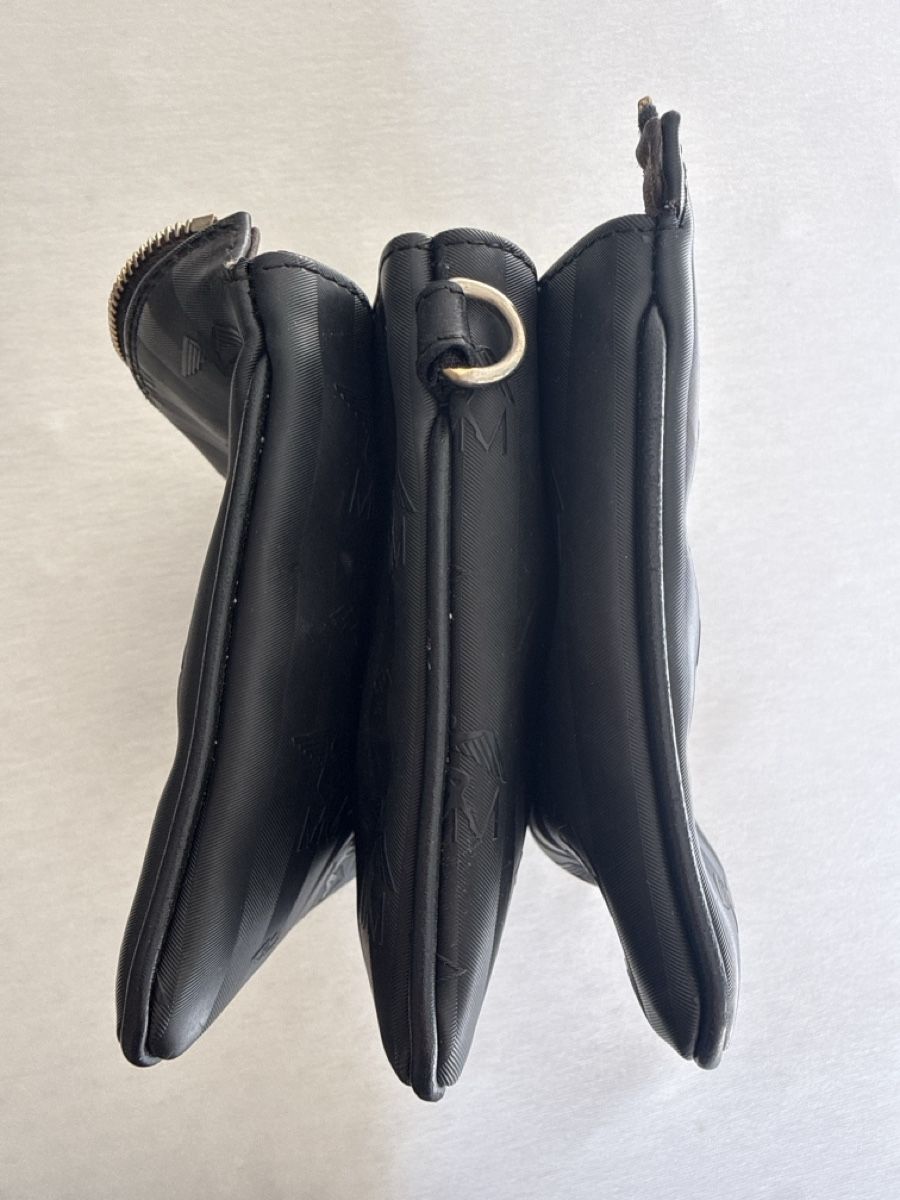 Maison Mollerus Borse da donna: Mollerus Handtasche schwarz mit drei Fächern gebraucht – Usato da Zürich venduto da Nikkii 1