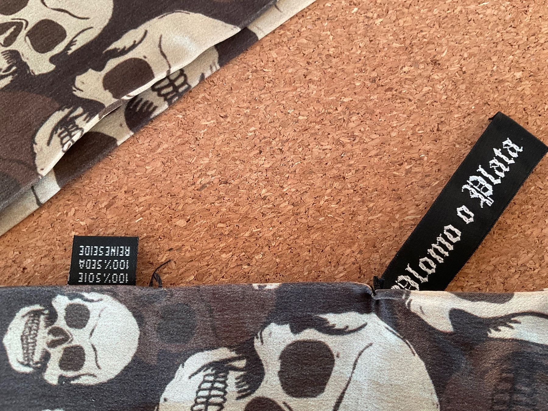 Foulard & Sciarpe: Seidenschal von Blomo O Plata – Usato da Sissach venduto da washita01 1