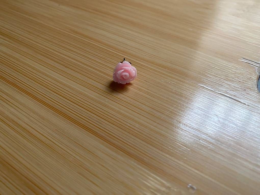 Orecchini pendenti & Orecchini a lobo: Ohrstecker Rose rosafarben – Usato da Rumisberg venduto da Simba97 3