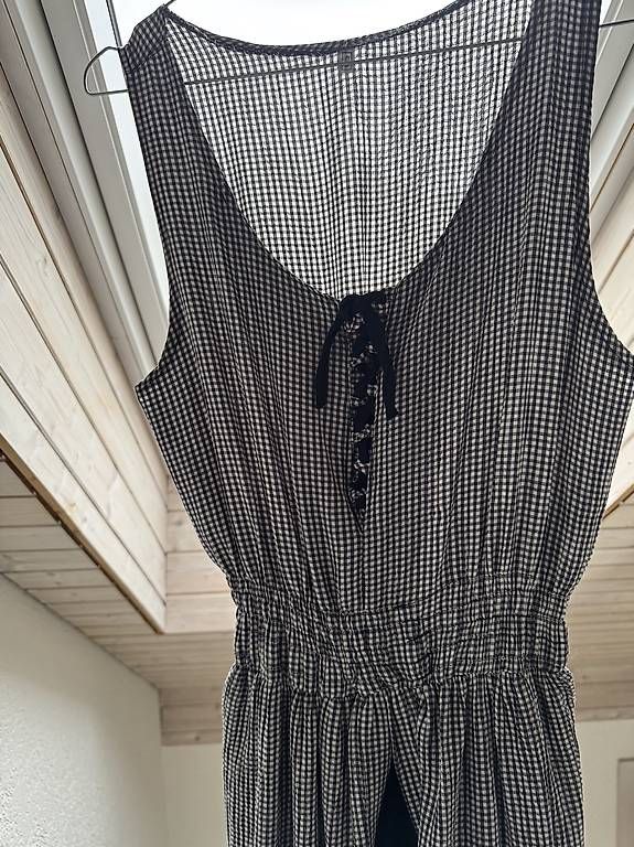 Robes: Langes Schwarz/Weiss kariertes Kleid  – D'occasion à Hütten par bri_kkp6