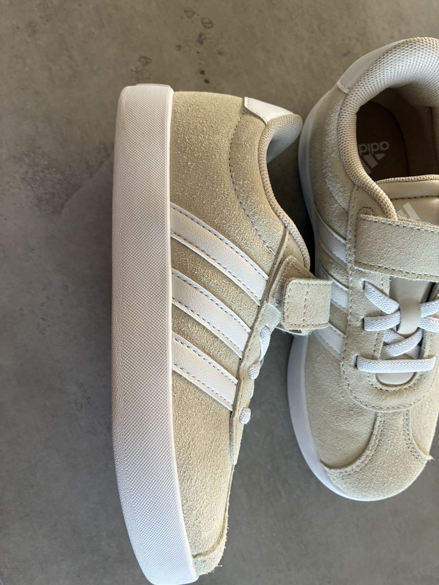 Adidas Schuhe für Jungen: Kinderschuh Adidas Grösse 32 Neu – Neu (gemäss Beschreibung) aus Safnern von Jamina2 1