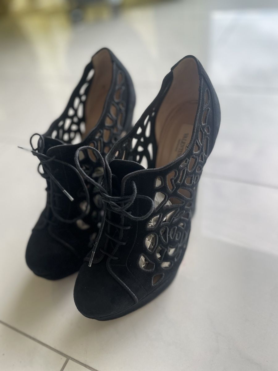 Valentino Scarpe da donna: Valentino Gr.41 – Usato da Au ZH venduto da Daiga