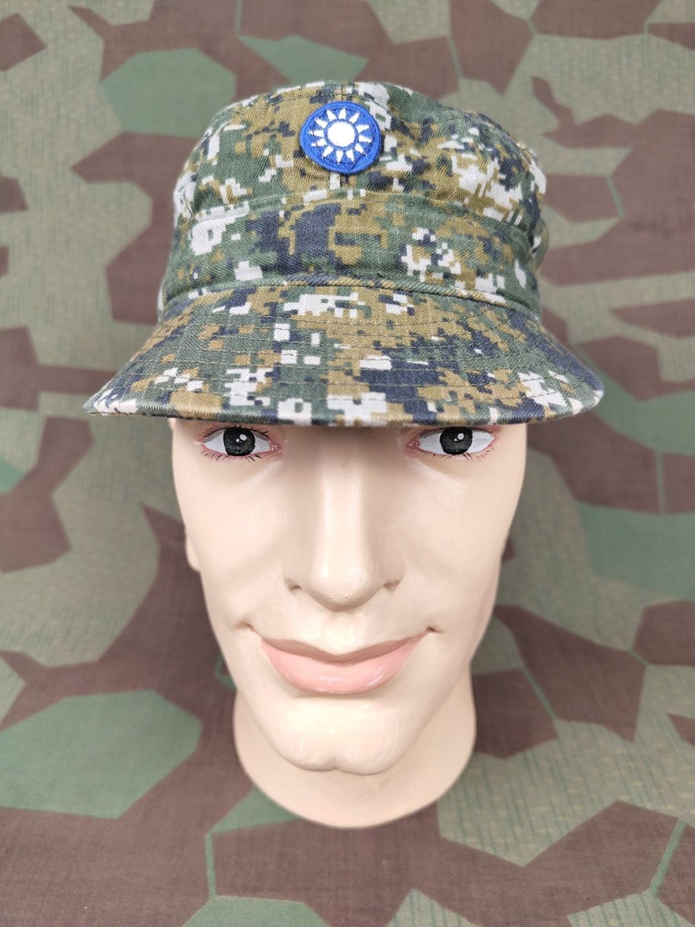 Uniformi: TAZ Mütze, Miliz Taiwan – Usato da Bauma venduto da SwissMilitaria 1