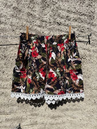 Hawaii Blumen Boho Spitzen Shorts /Raffung Gummizug /Taschen