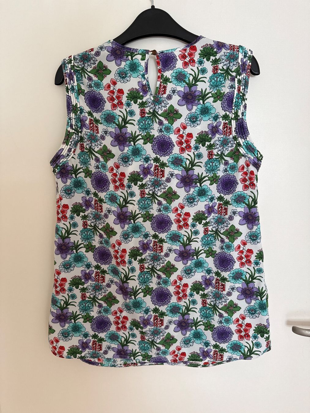 Tops: Blumen Top SFERA M – Gebraucht aus Horgen von linuxrp 3