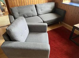 Sofa und Sessel