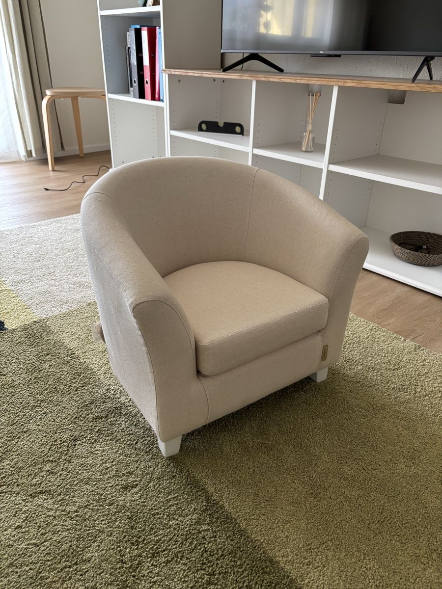 Poltrone: Eleganter Cocktailsessel in Beige – Usato da Trimbach venduto da fro_2ztm