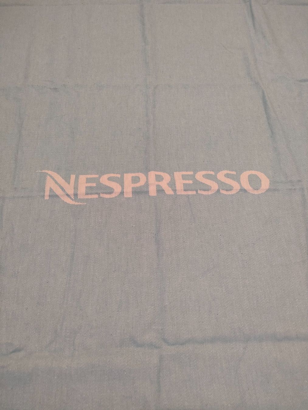 Serviettes de bain: Wunderschönes Nespresso Tuch neu – Neuf avec emballage d'origine à Dietikon par MJ_Sporting 6