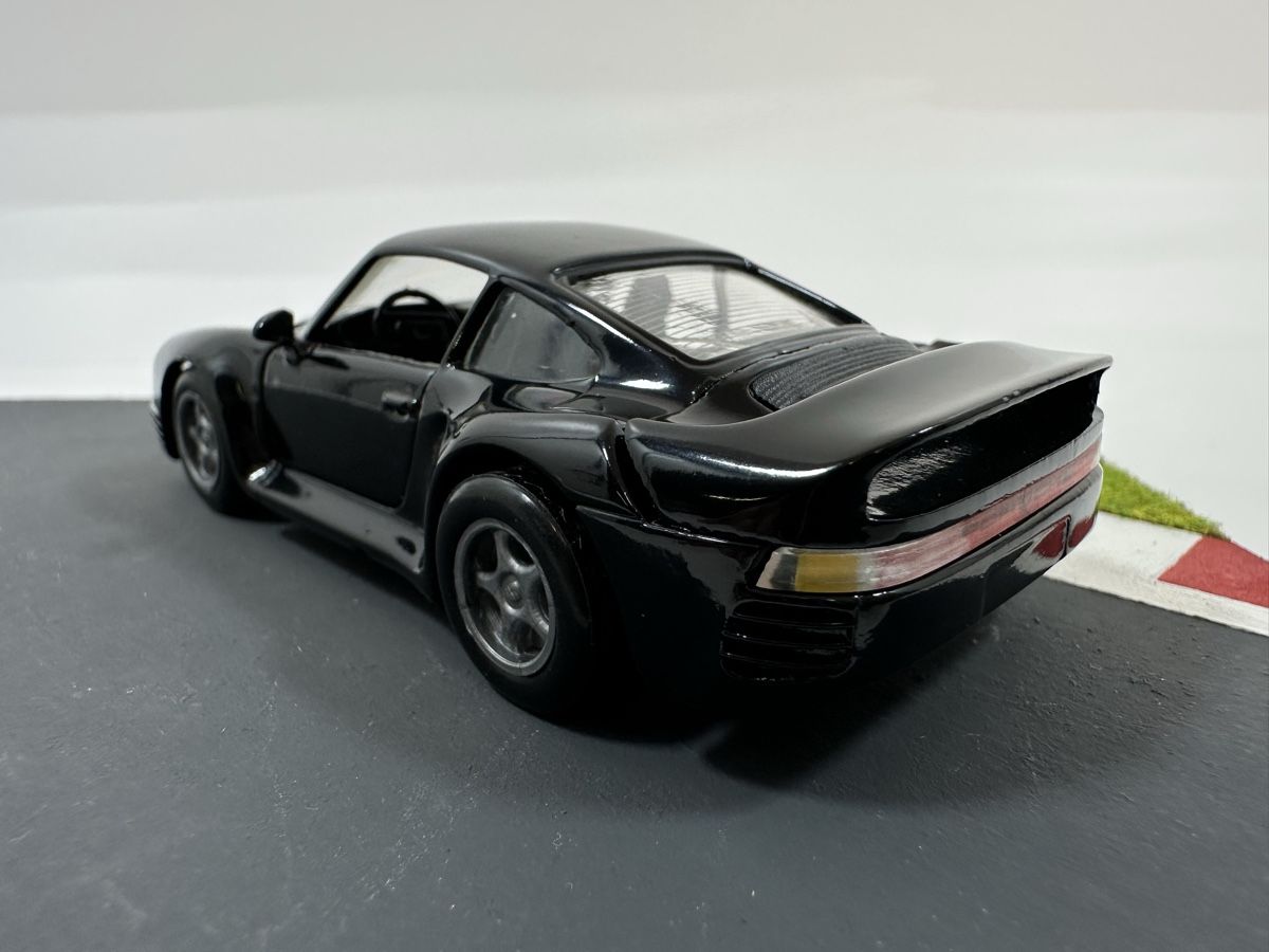Porsche Modellautos: Porsche 959 1:43, schwarz, NZG MODELLE – Gebraucht aus Zofingen von rf9_x2xt 3