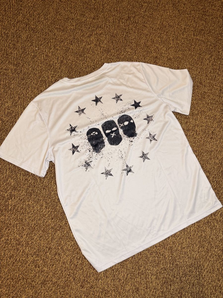 T-shirt: T-shirt OMERTA – Nuovo (secondo la descrizione) da Granges VS venduto da mar_l7yn