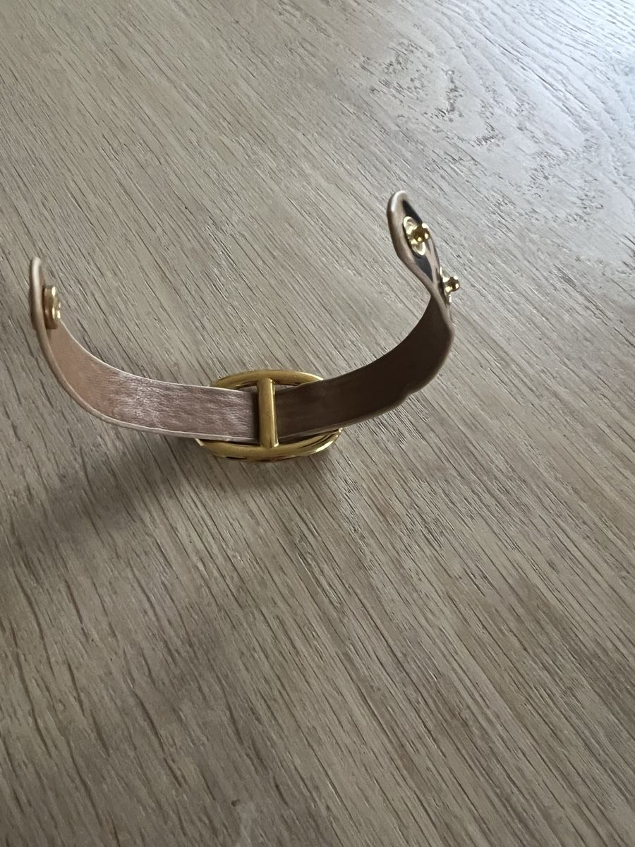 Bracciali & Braccialetti: Armband Leo – Nuovo e nell'imballaggio originale da Erlenbach ZH venduto da Karinsylvester 2