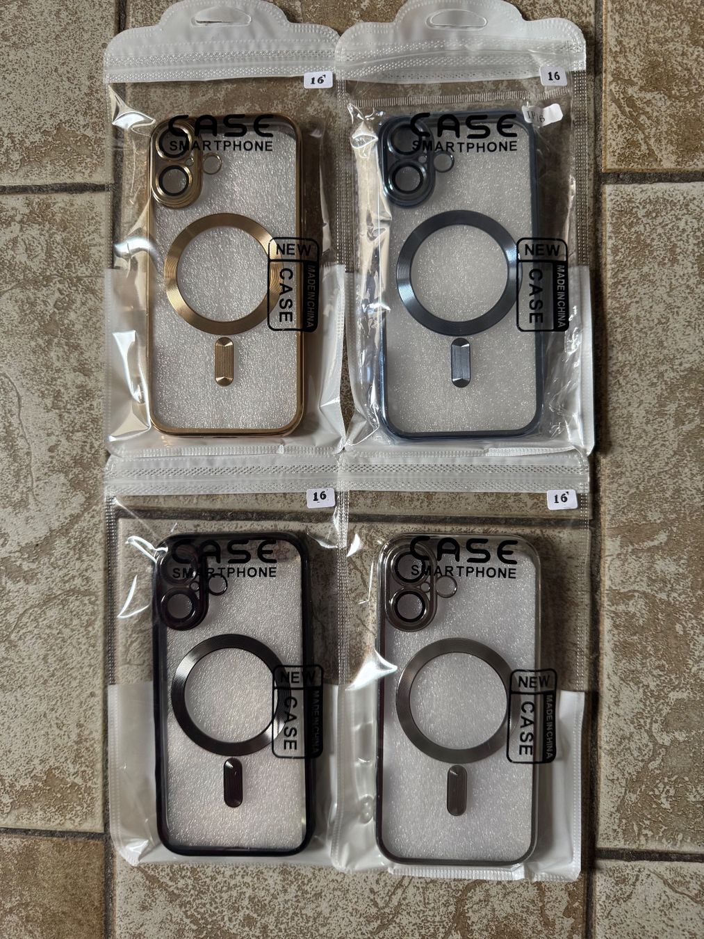 Cover & Protezioni schermo: Etuis pour iPhone 16 – Nuovo e nell'imballaggio originale da marly venduto da karolline01 1