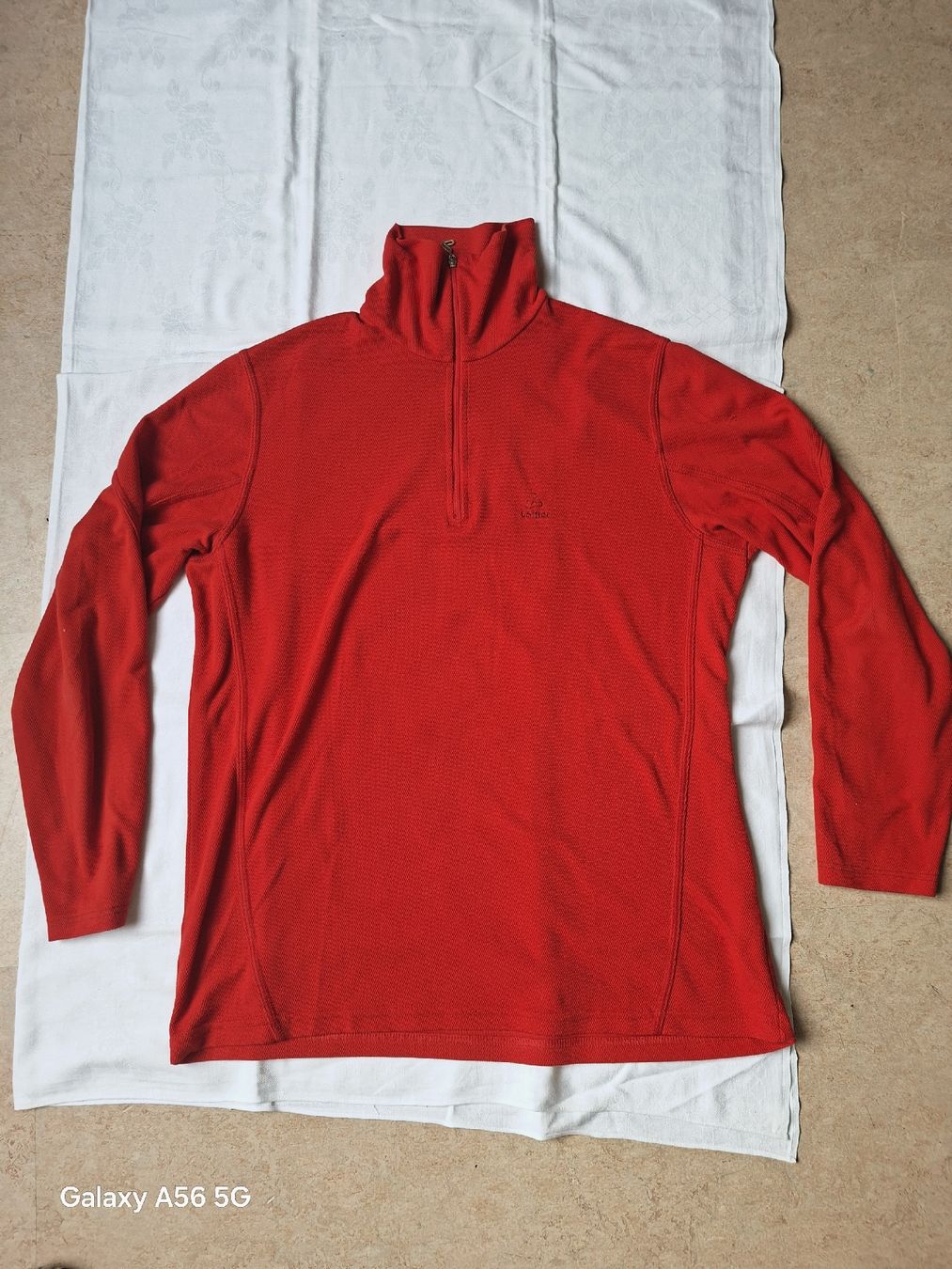 Löffler Maglioni & Felpe: Rotes Löffler Funktionsshirt Gr. M – Usato da Klingnau venduto da vollmond36