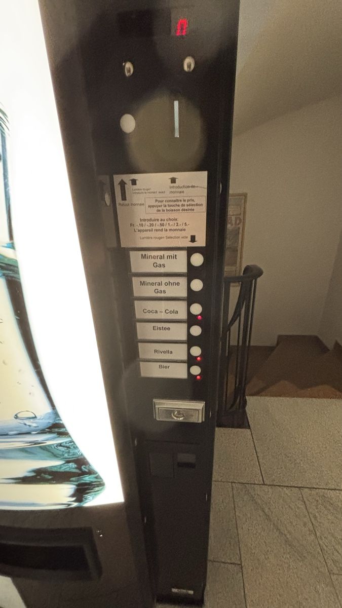 Altro per Gastronomia & Hotel: Getränkeautomat  – Usato da Leukerbad venduto da seb_969m 2