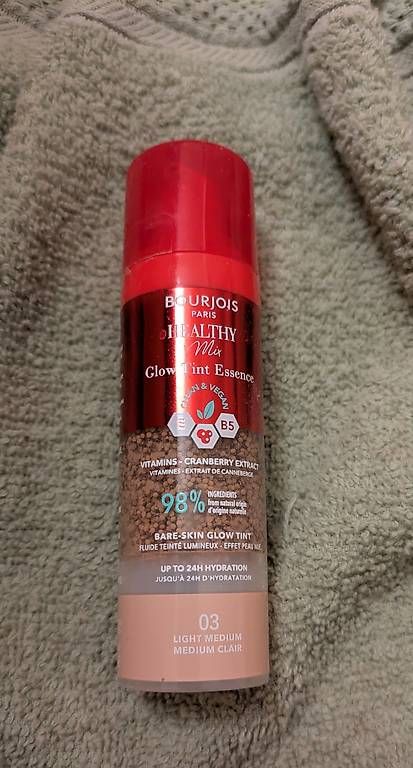 Make-up: Fond de teint healthy mix glow Bourgois  – Usato da Bernex venduto da LesMerveillesdAlycia