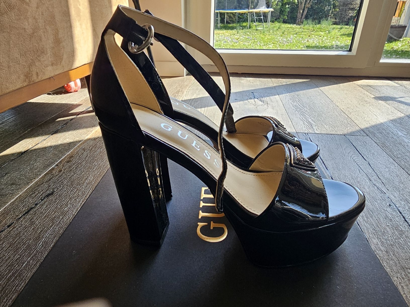 Guess Scarpe da donna: Guess High Heels – Nuovo (secondo la descrizione) da Cologny venduto da Selin34 3