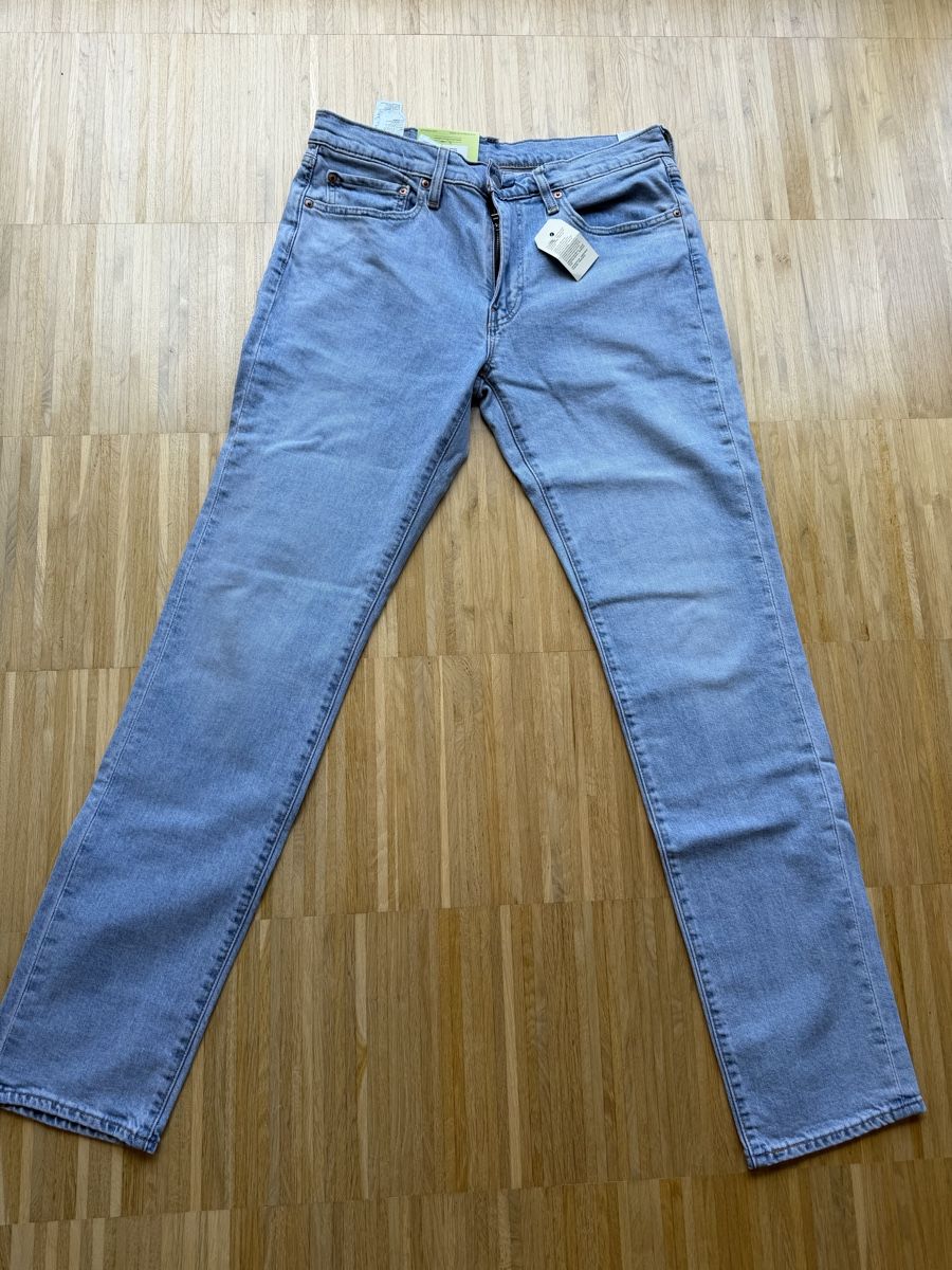 Levi's Jeans: Levis Jeans 511 Gr. 33x34 Neu – Nuovo e nell'imballaggio originale da Zürich venduto da idemehore 1