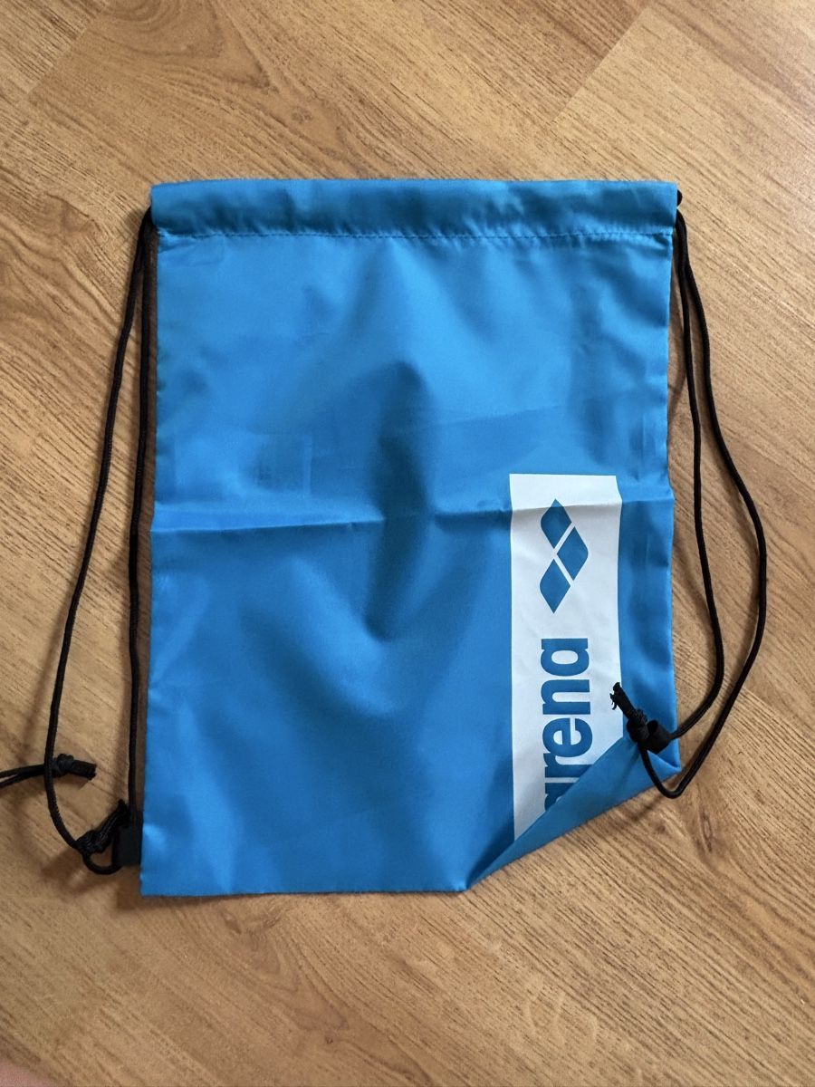 Arena Rucksäcke: Arena Rucksack Gold - nie benutzt – Neu und originalverpackt aus Kirchberg SG von lar_8mw6 8