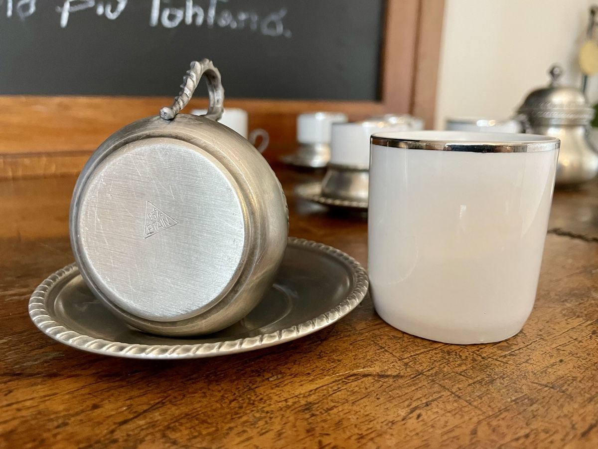 Tazze: Set da Caffè Vintage in Ceramica e Peltro – Usato da Seseglio venduto da GiacominiAntiques 9