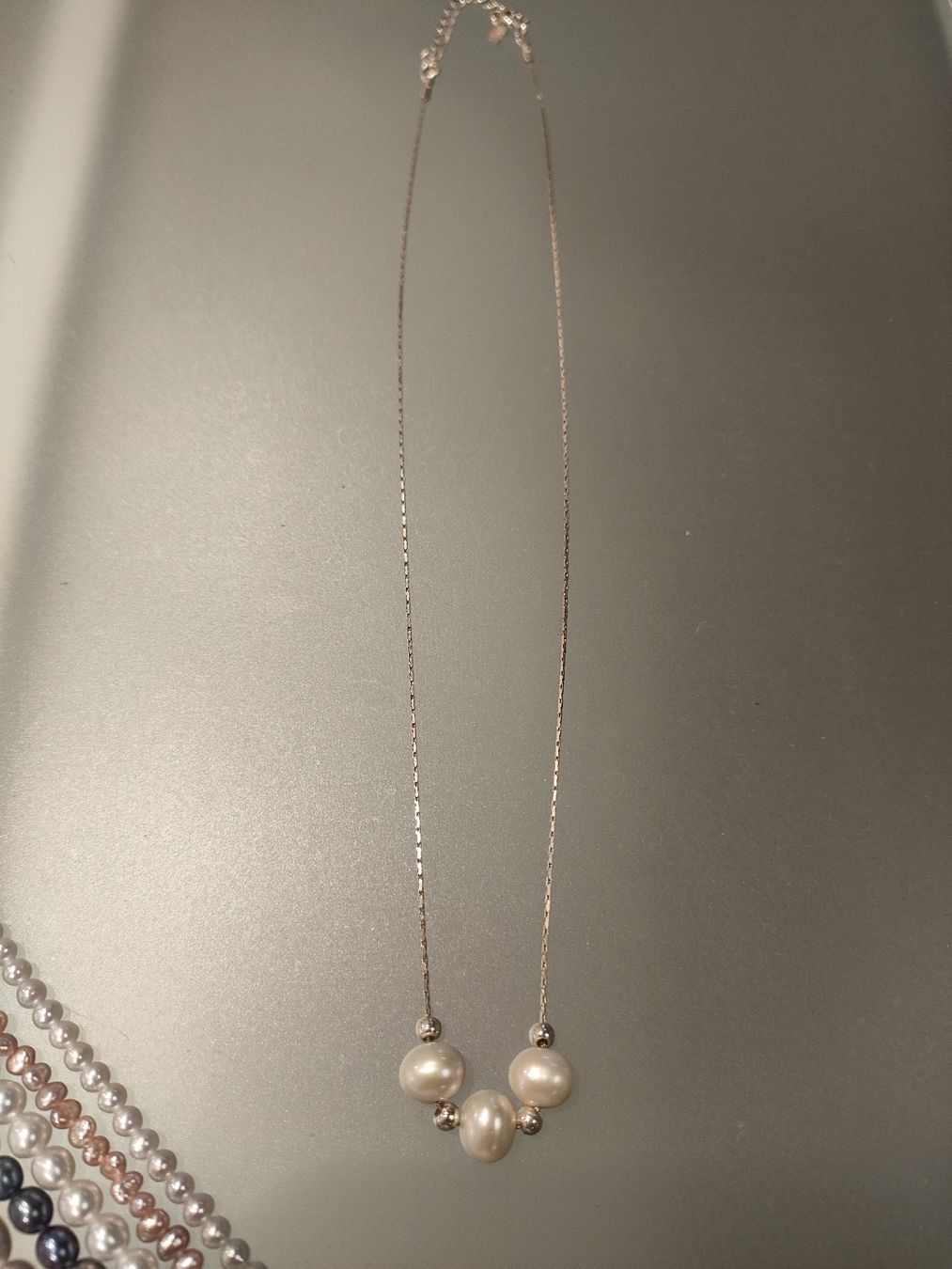 Catenine: Silber Kette mit Süsswasserperlen – Nuovo e nell'imballaggio originale da Bern venduto da Lidia.5