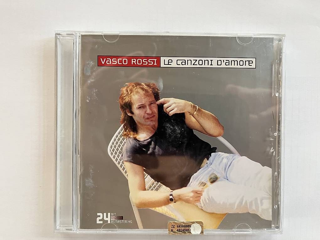 CD: CD Vasco Rossi - Le canzoni d'amore – Usato da Chiasso venduto da pao_8chd