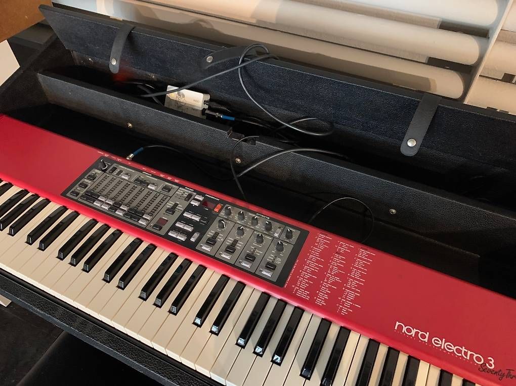 Nord Instruments de musique: Nord Electro 3 – D'occasion à Zürich par boerge85 1